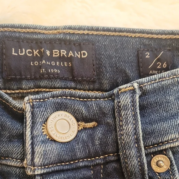 Lucky Brand Blue Ankle Cropped Jeans - Picture 2 of 4